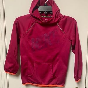 Nike girls hoodie with lettering on front